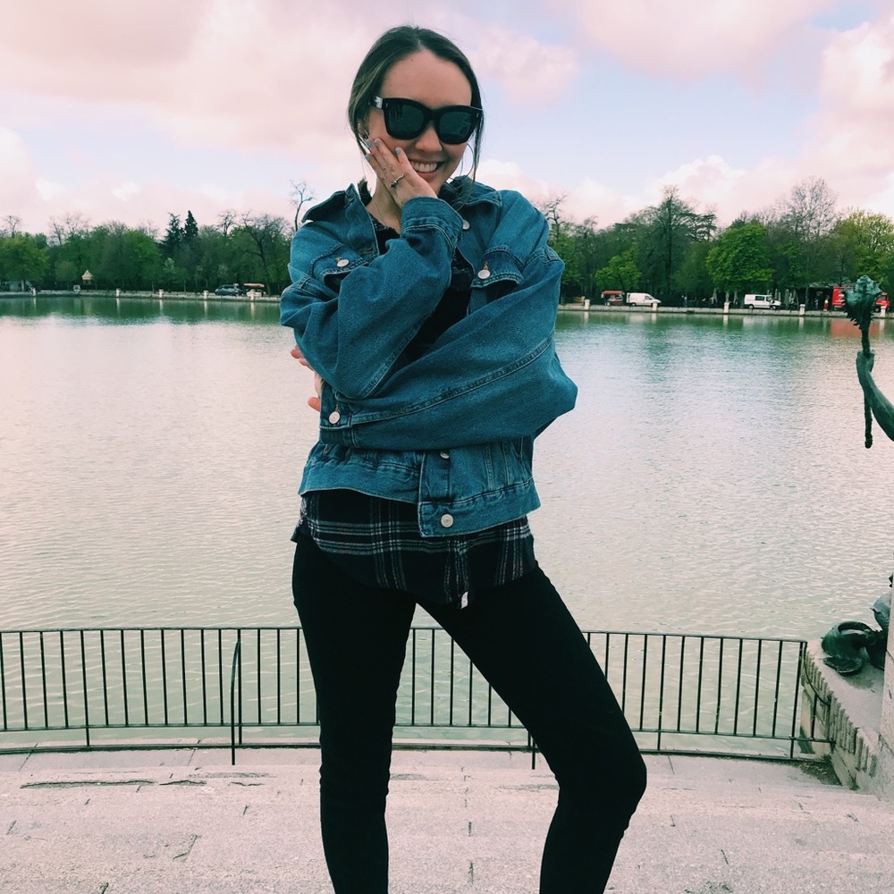 Meet your Posher, Emily